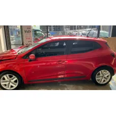 Renault Clio 5 Sol Arka Kapı (Alev Kırmızı)